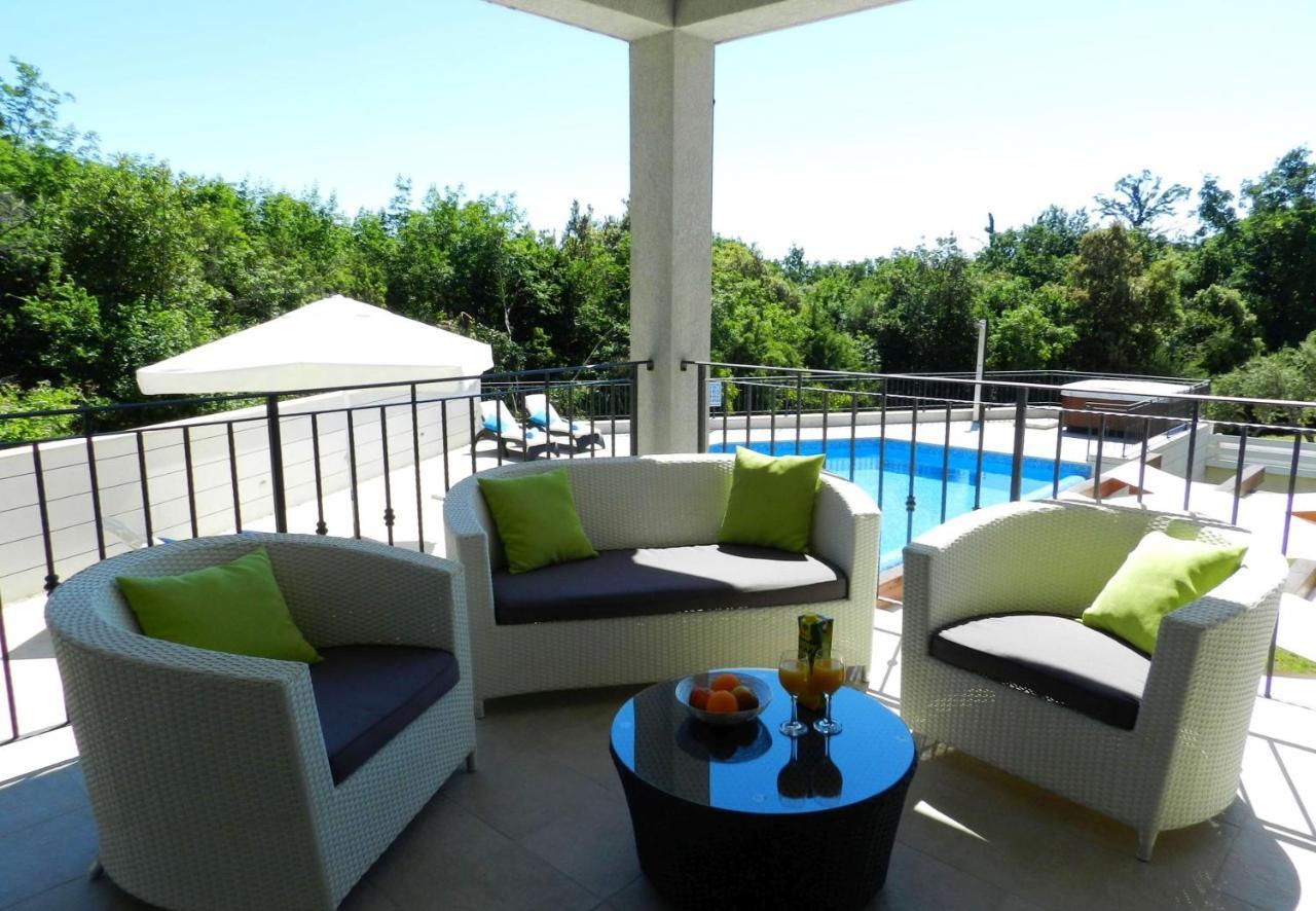 Yourcroatiaholiday - Villa With 6 Rooms Drenje  Exterior photo