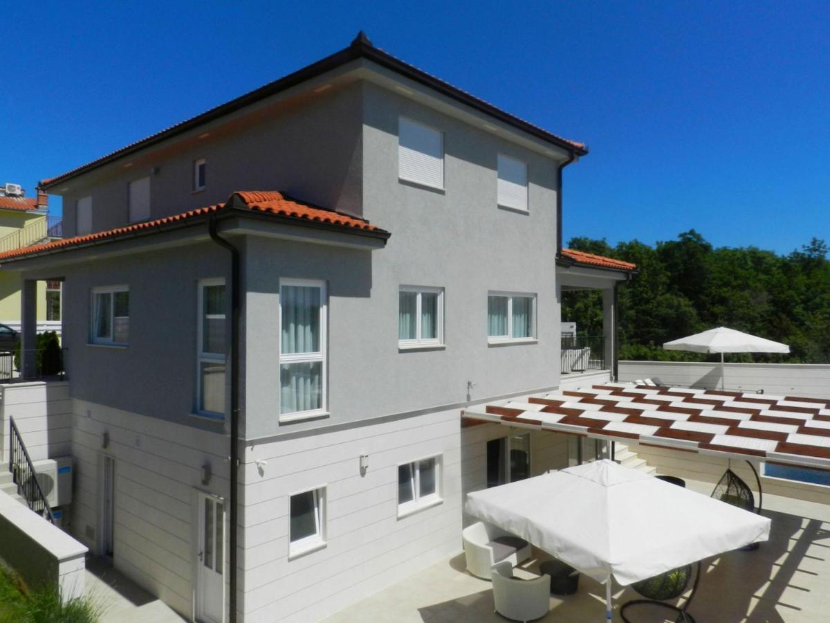 Yourcroatiaholiday - Villa With 6 Rooms Drenje  Exterior photo