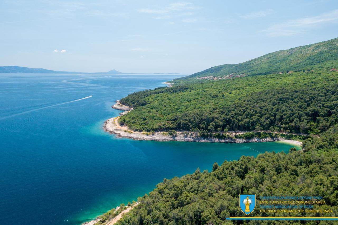Yourcroatiaholiday - Villa With 6 Rooms Drenje  Exterior photo
