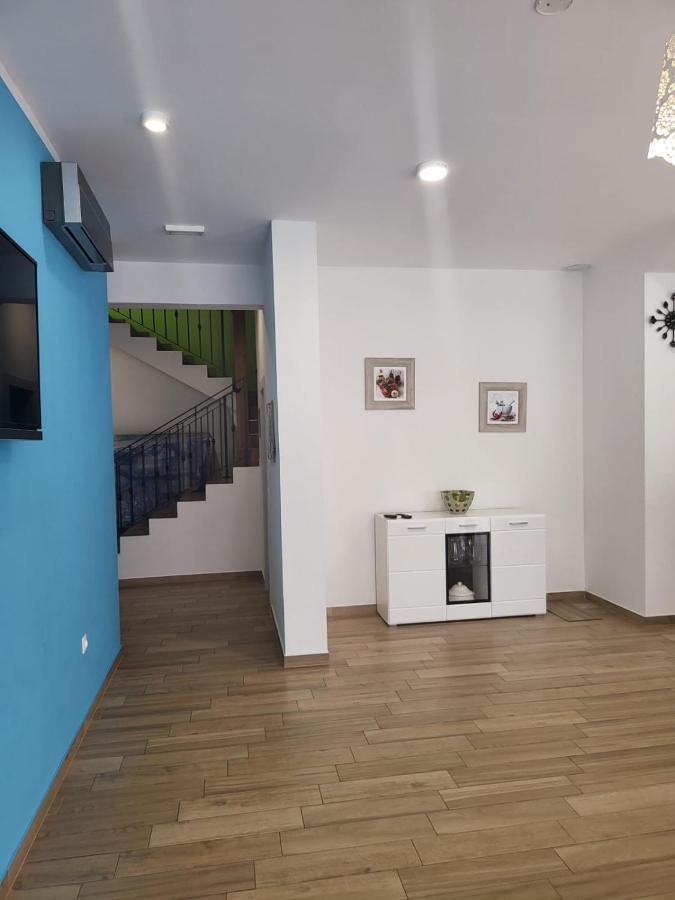 Yourcroatiaholiday - Villa With 6 Rooms Drenje  Exterior photo